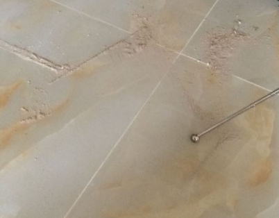 桂林市瓷砖空鼓维修公司分享粘合剂选择不当在瓷砖铺贴过程中可能导致以下问题